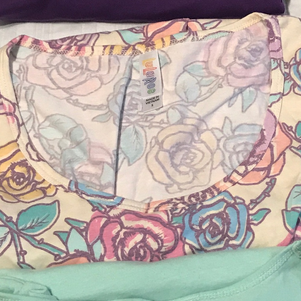 Small roses classic