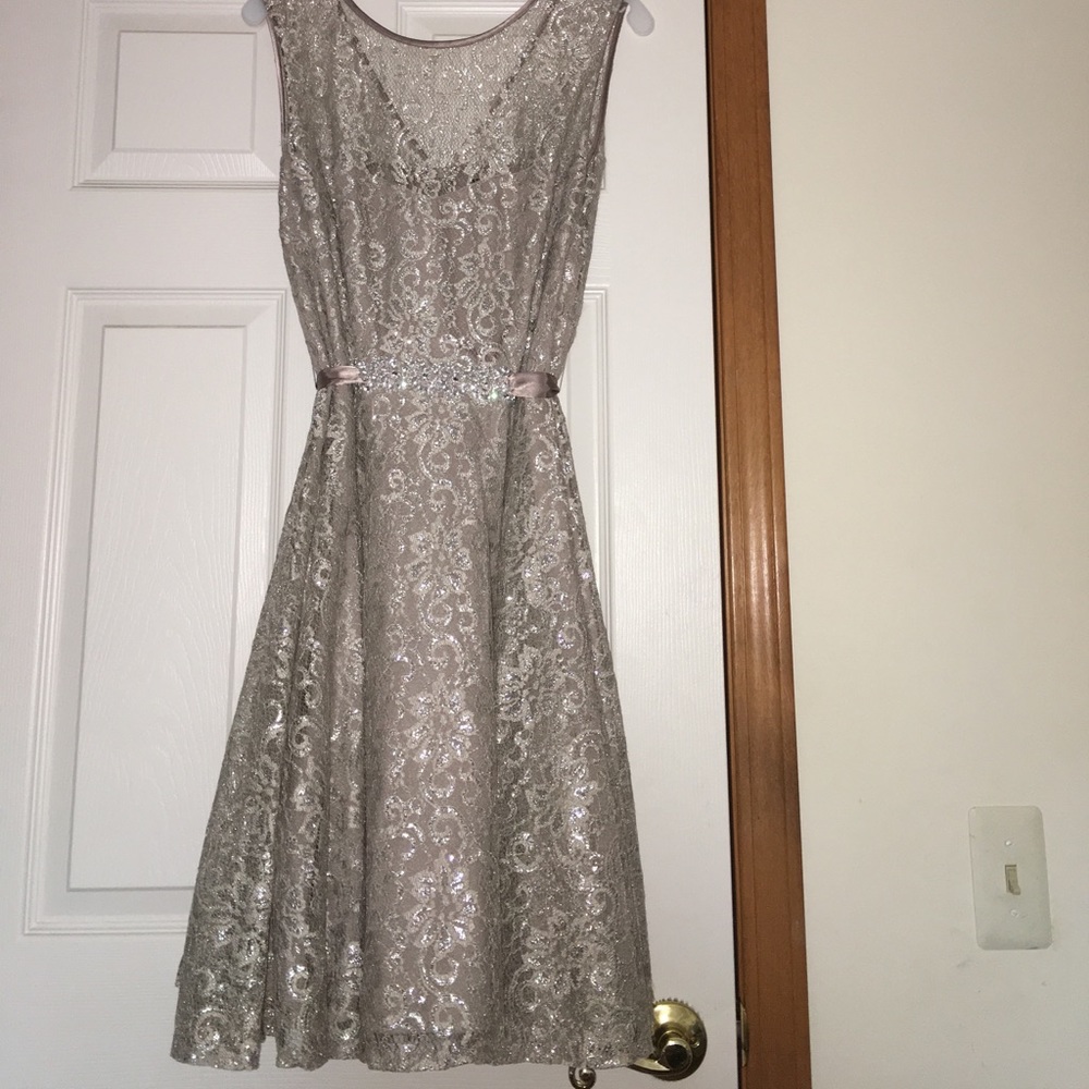 Davids bridal dress size(16)