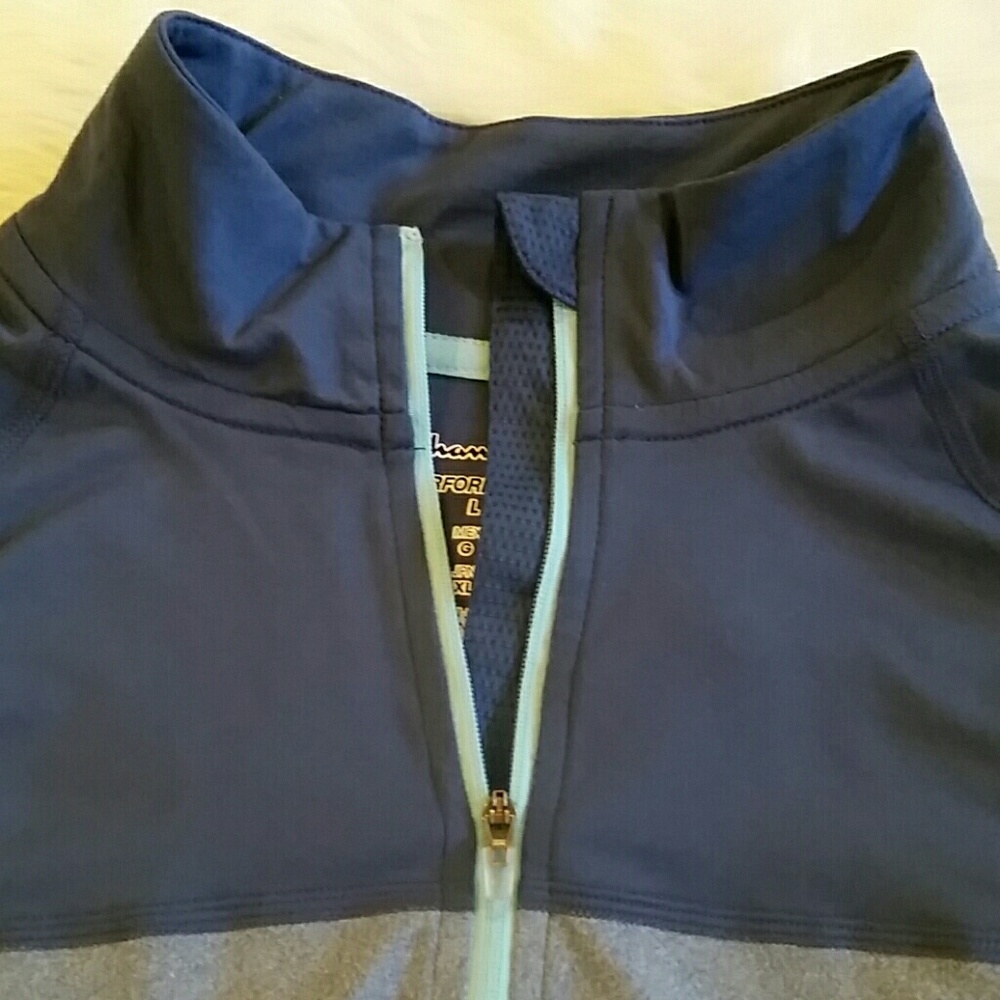 NWT Champion athletic top - Picture 3 of 9