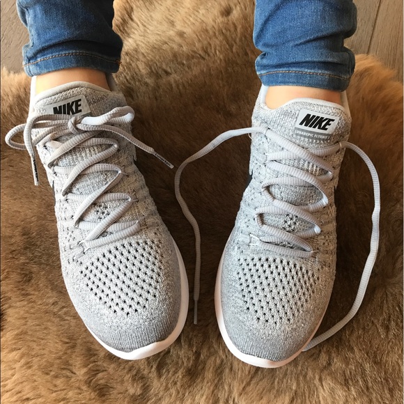 NWT Nike lunarepic Flyknit 2 grey - Picture 2 of 7