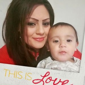 Meet your Posher, Crystal