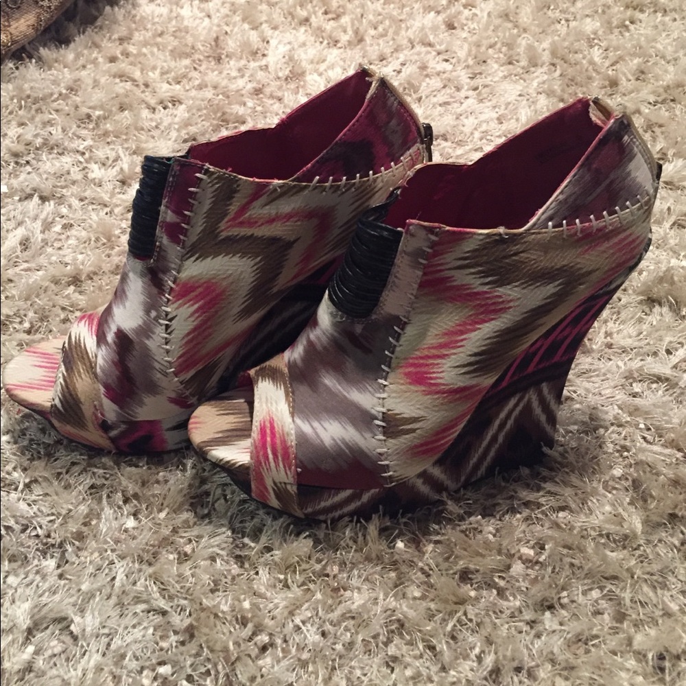 Gorgeous wedges!