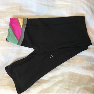 Ivivva yoga pants