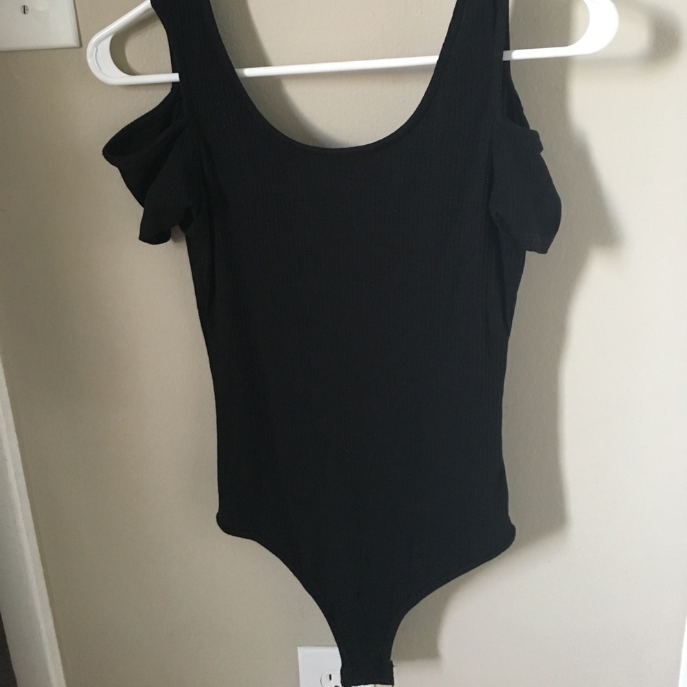 Brand new forever 21 bodysuit never worn!