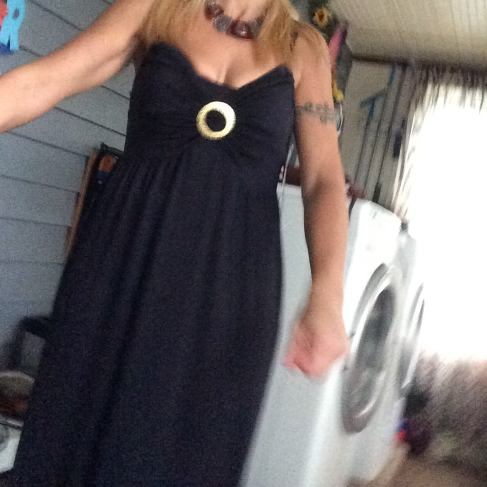 Coco Reef black maxi dress