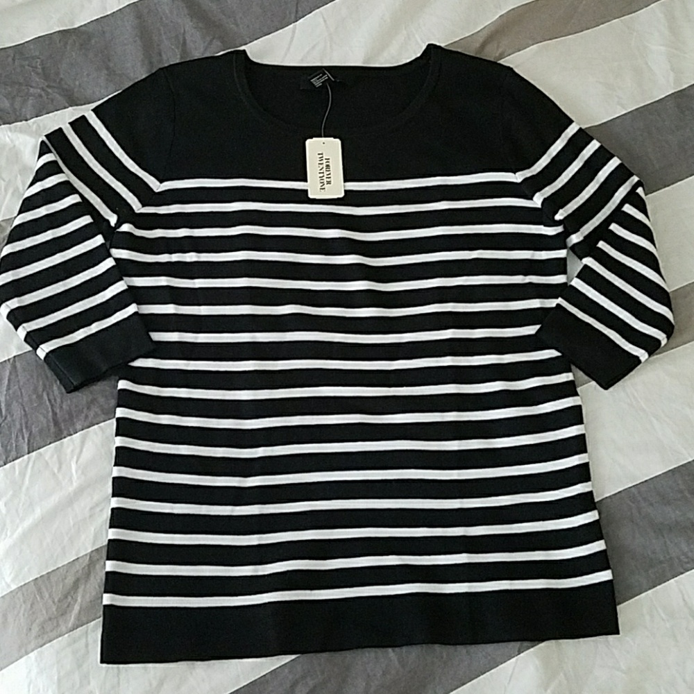 NWT Forever 21 Sweater 3/4 Sleeve