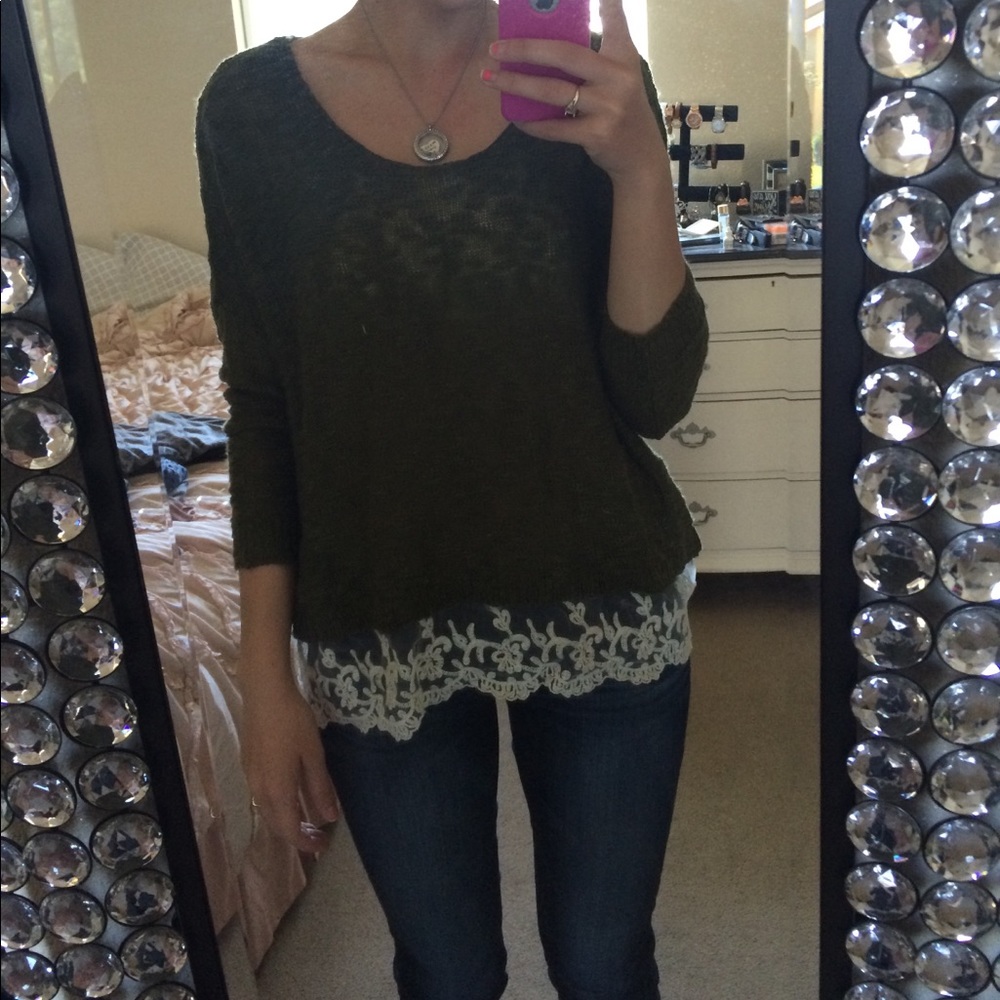 Olive green and lace quarter sleeve