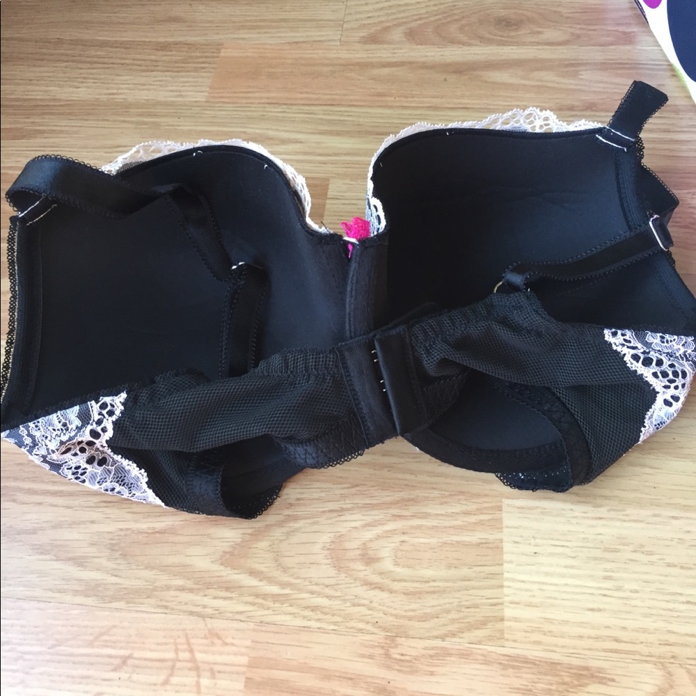 34ddd - Picture 2 of 3