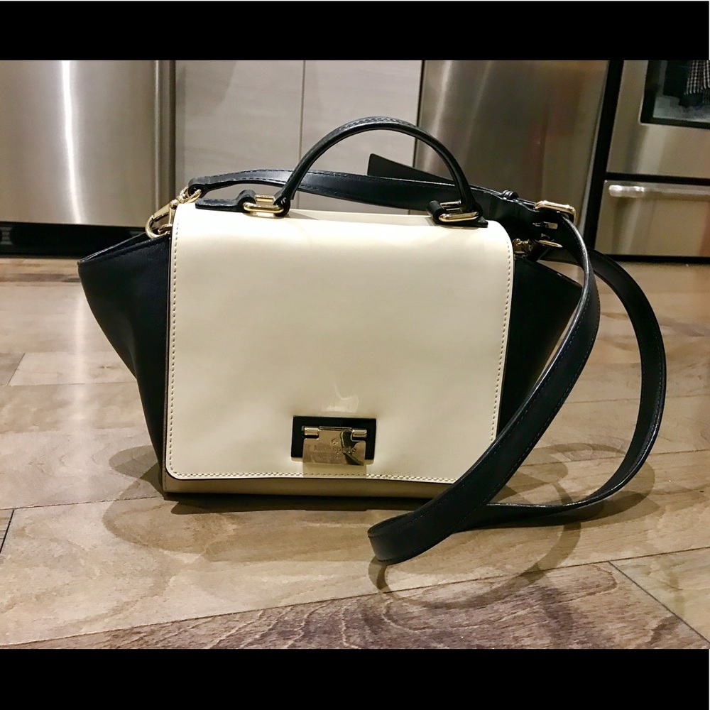 Kate spade medium size crossbody