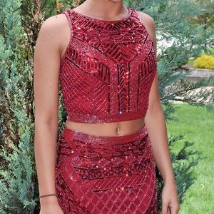 red prom dress
