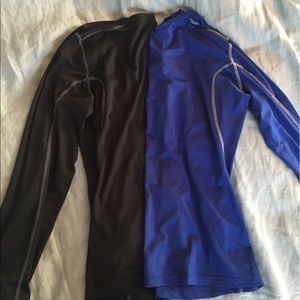 Long sleeve athletic top