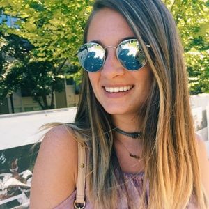 Meet your Posher, Callie