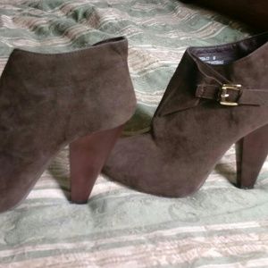 Bamboo ankle boots