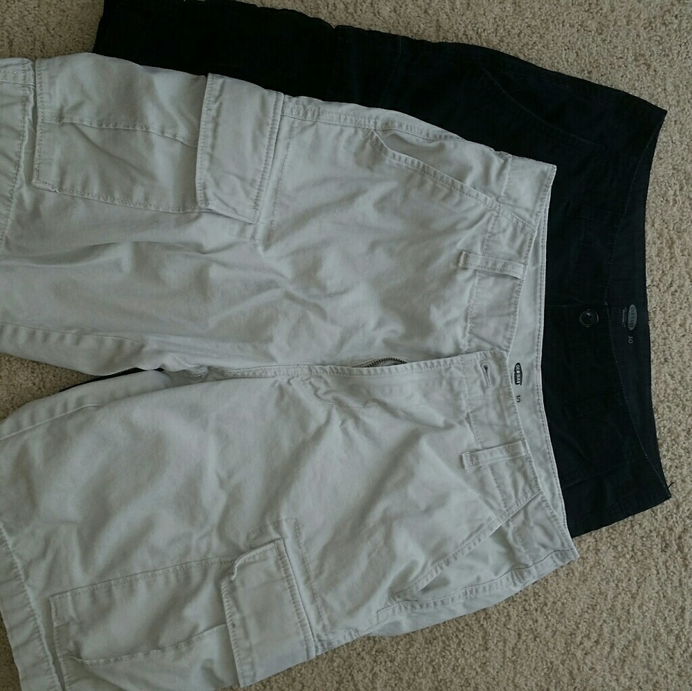 Men's cargo shorts size 30