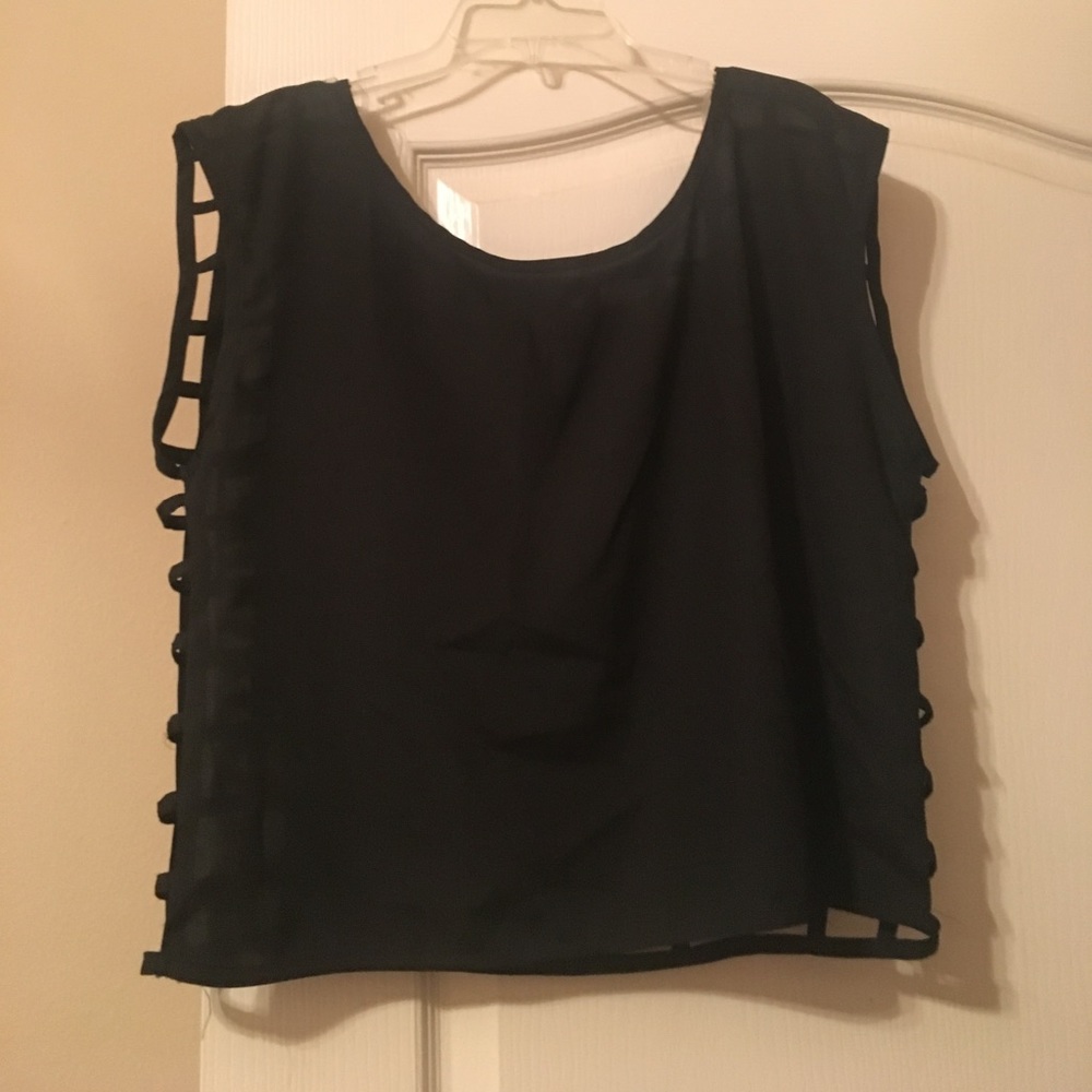 BLACK POPPY Open Lattice Black Top
