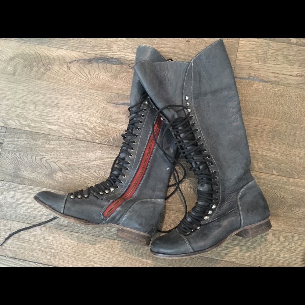 Steve Madden Perrin Boots