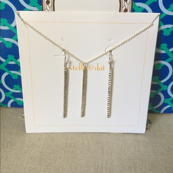 Stella & Dot Jewelry Stella Dot Fine Line Necklaceearrings Set
