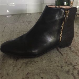 BGBC Max Azria Black ankle boots