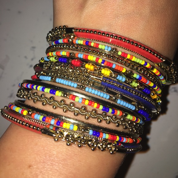 Metal bracelet bangle set. 16pcs. Multicolor 💋 - Picture 1 of 3