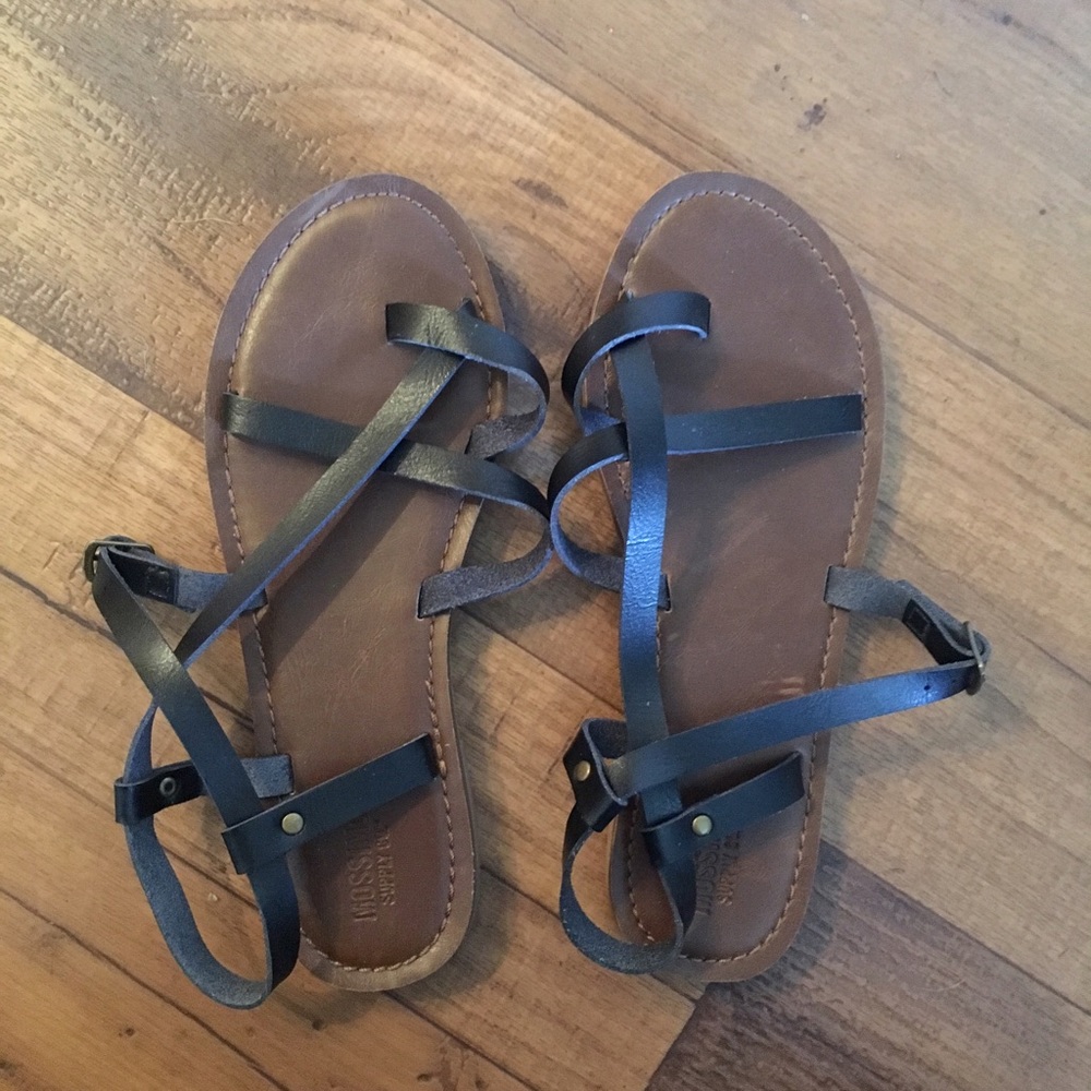 Mossimo Black Strappy Sandals