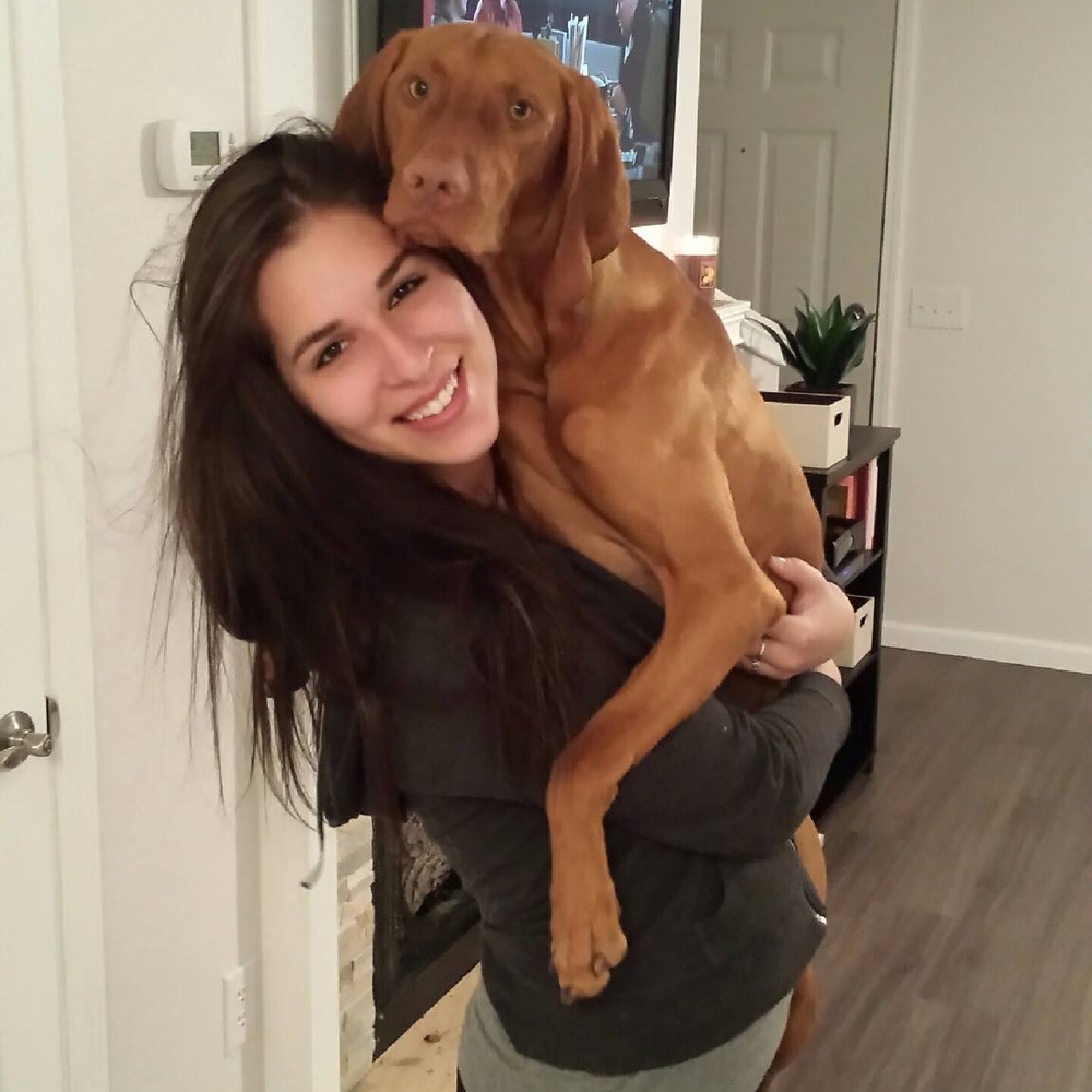 Meet your Posher, Monica - Picture 1 of 1
