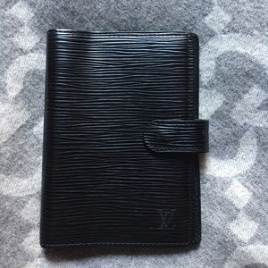 SALE! Louis Vuitton Epi Leather Agenda Cover Plan