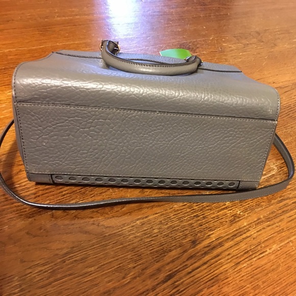 Kate spade "Perri Lane" purse - Picture 4 of 4