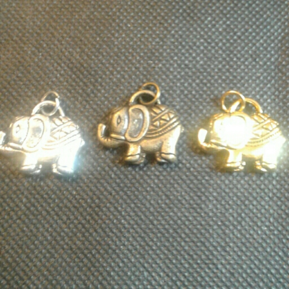 Set of 3 elephant charms