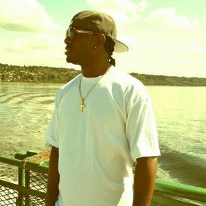 Meet your Posher, Katrell