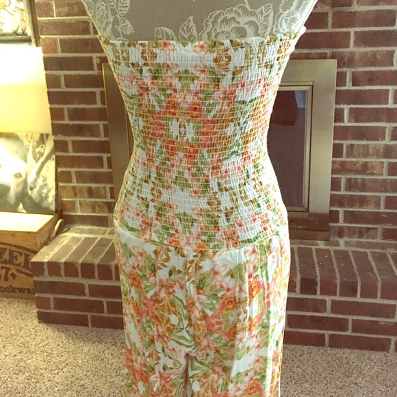 🌷NEW Gorgeous jumpsuit🌸 - Picture 5 of 7