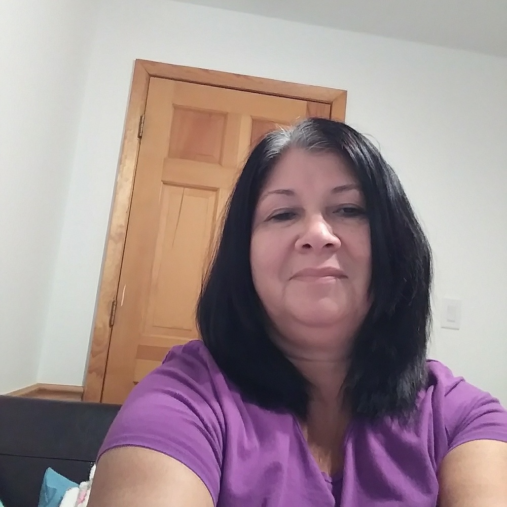 Meet your Posher, Zoraida