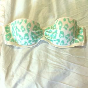 Victoria's Secret bikini top.
