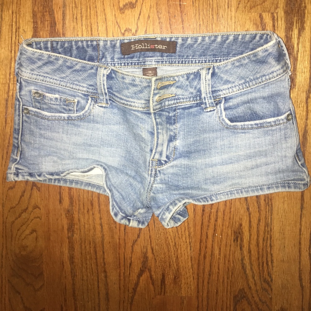 Hollister shorts