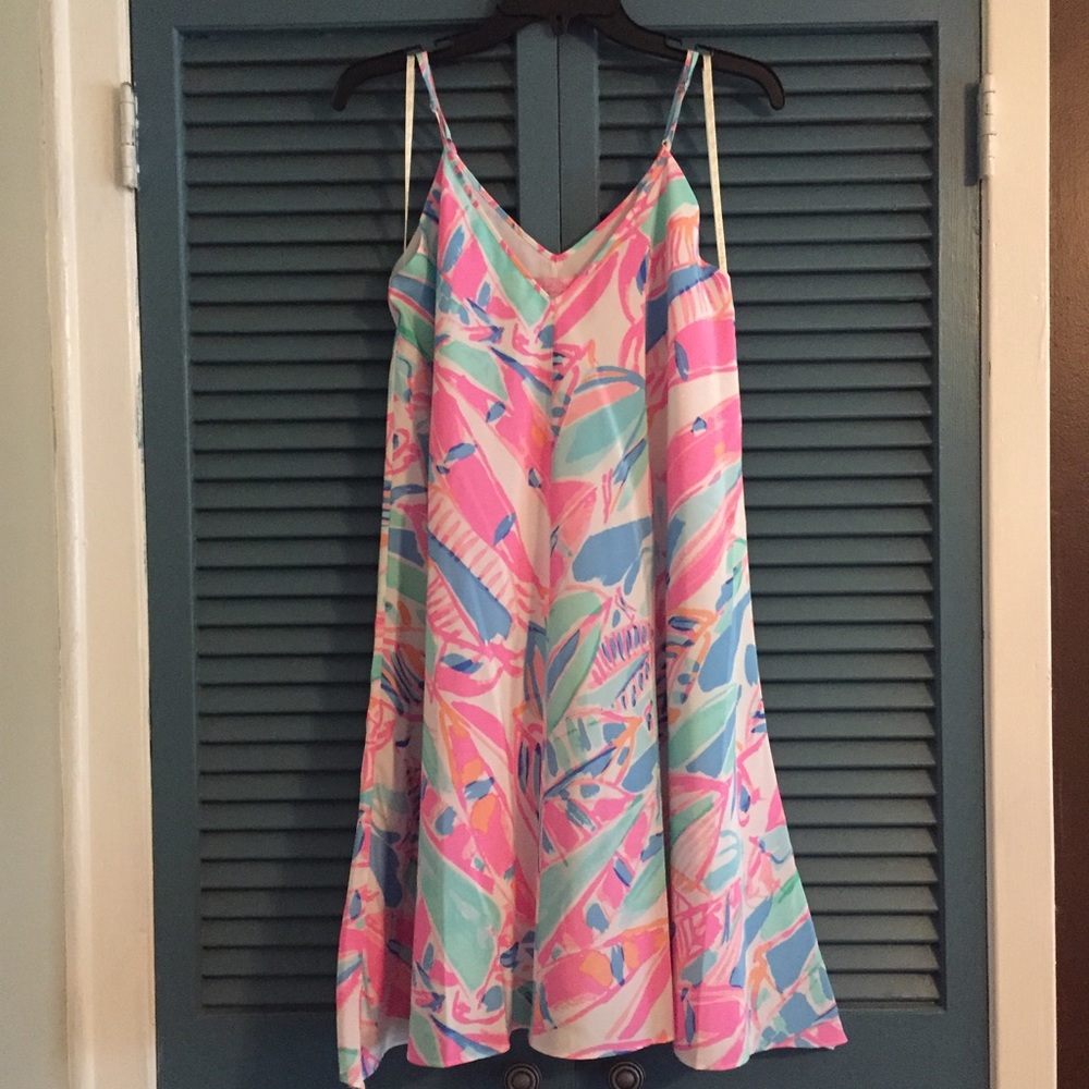 Lilly NWT-Perfect dress for summer!