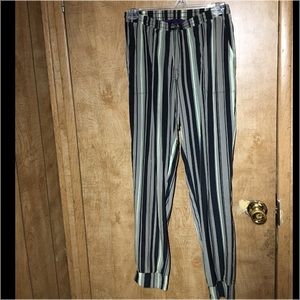 Forever 21 Skinny pants