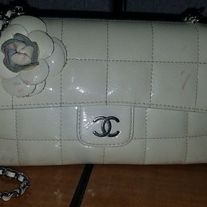 Camellia chanel ivory patent mini flap 100% auth