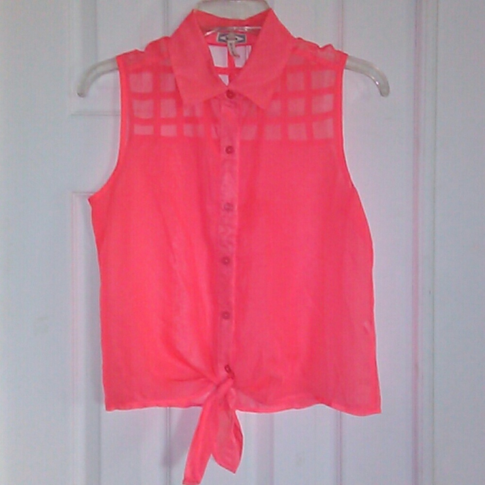 Kirra Cage-back Top❤️❤️