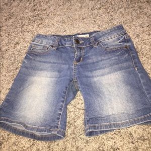 Guess Jean Shorts Size 26.