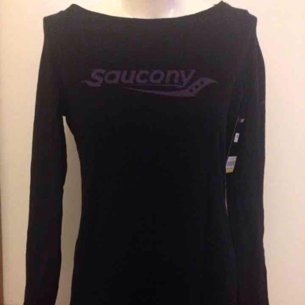 saucony black tunic nwt