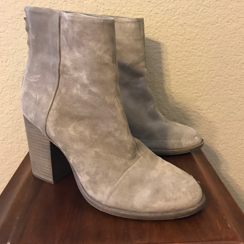Rag and Bone, Ashby suede booties. Size 41