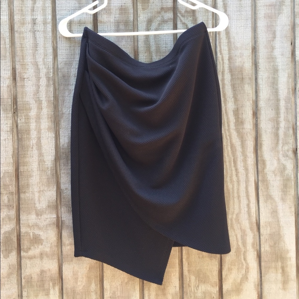 ‼️SALE ‼️Asymmetrical Penciled skirt