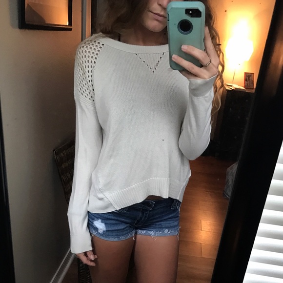 American Eagle Outfitters Sweaters - Slouchy knit sweater