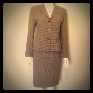 SALE💃 Garfield Marks Jacket 2 Skirt 4 Nice Suit