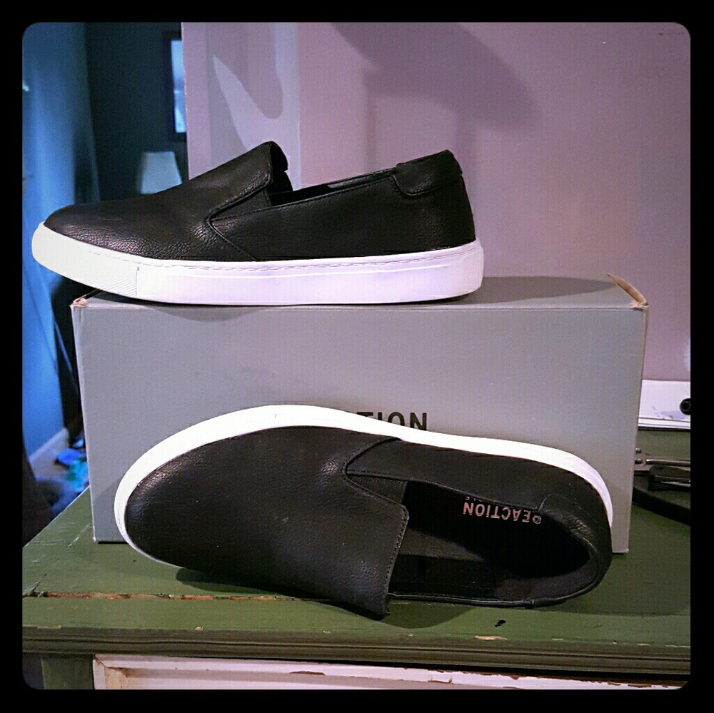 Kenneth Cole slip ons