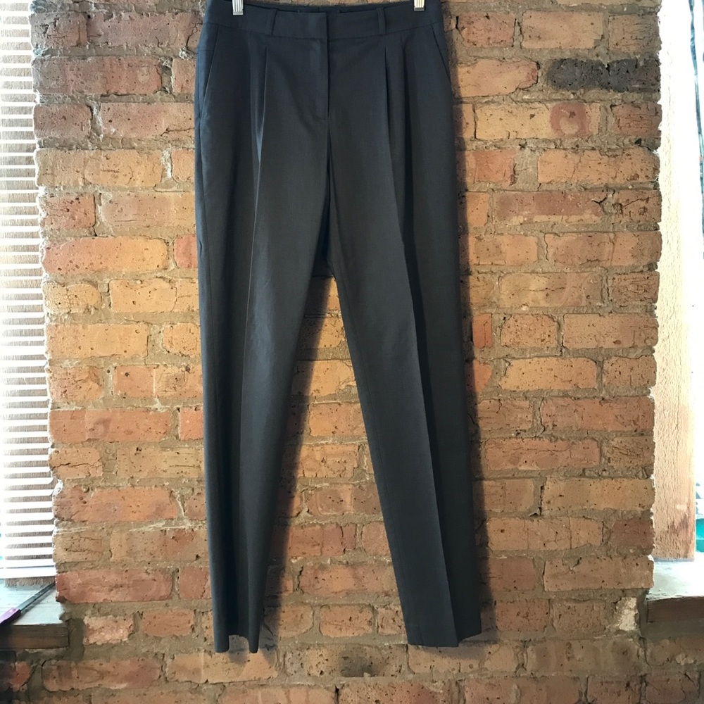 H&M Women's Skinny Leg Gray Dress Pant, Size 8