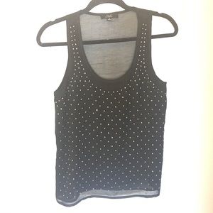 Black stud tank