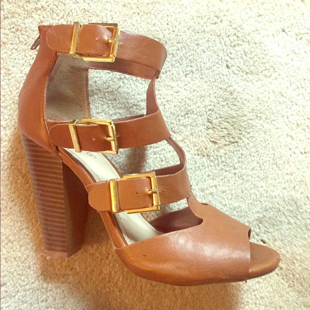 Leather strappy heels