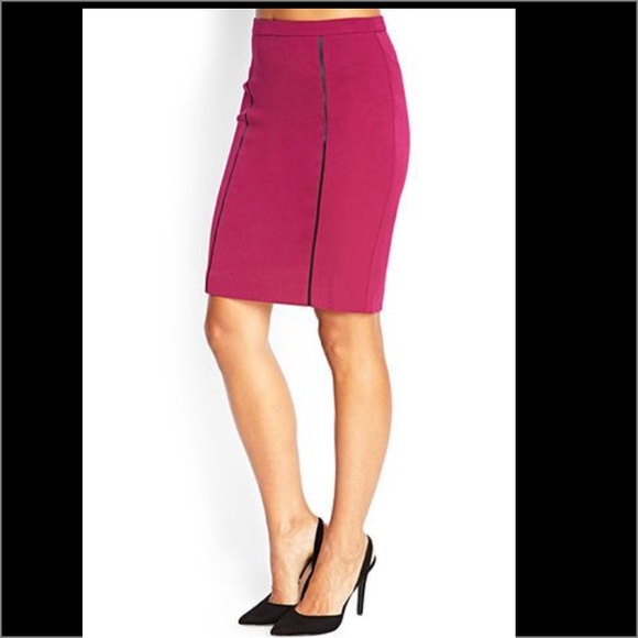 Contemporary Pencil Skirt + Victoria Secret Top! - Picture 3 of 8