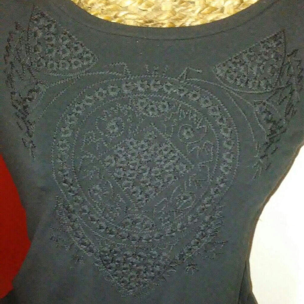 Chico's black top