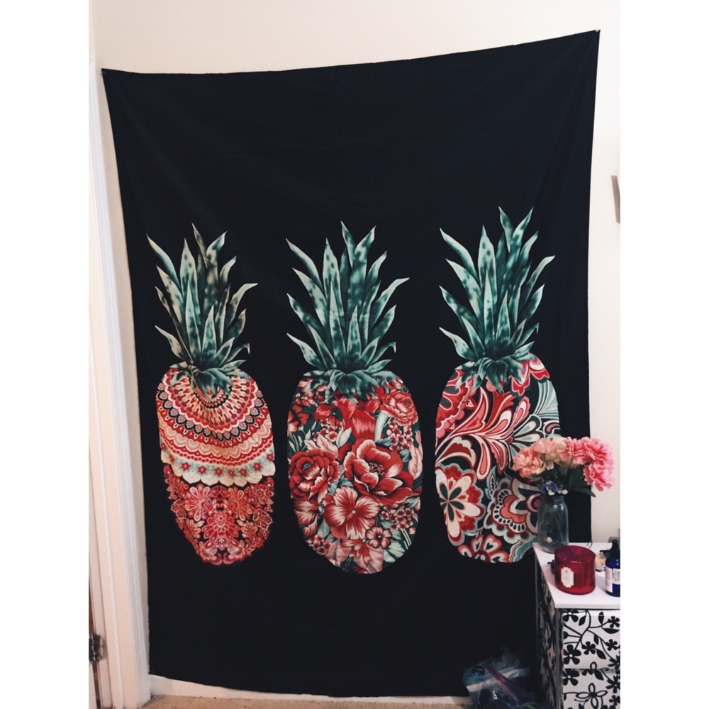 pineapple tapestry 🌴